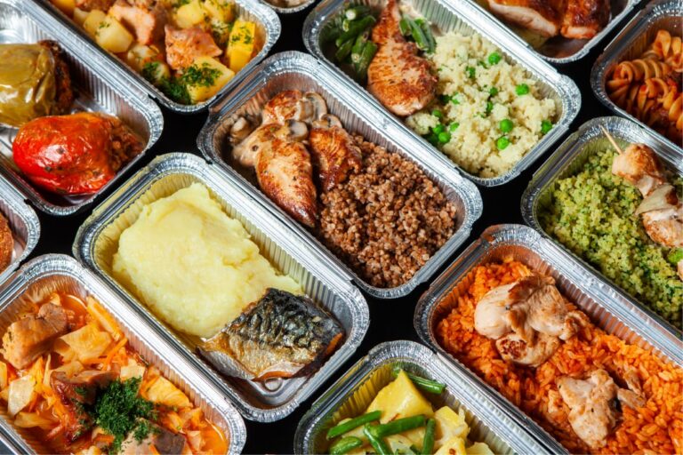 Card&aacute;pio de marmitas: como montar um menu atrativo e pr&aacute;tico